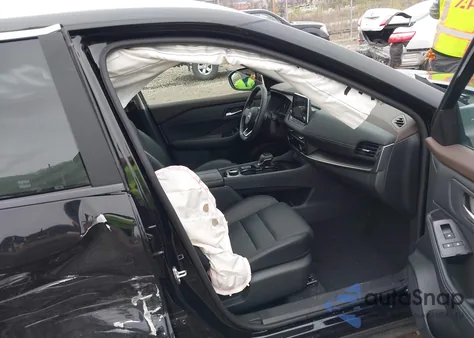 2023 Nissan Rogue Sv Intelligent Awd z USA, uszkodzony, nr VIN 5N1BT3BB2PC909961